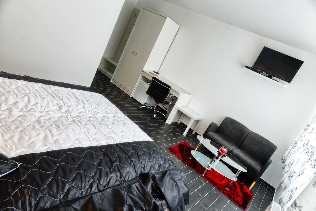 Hotel Gril Ranca Pod Pohorjem à Maribor Chambre photo