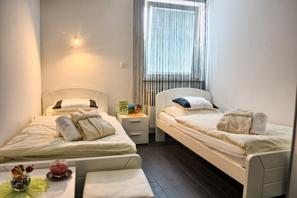 Hotel Gril Ranca Pod Pohorjem à Maribor Extérieur photo