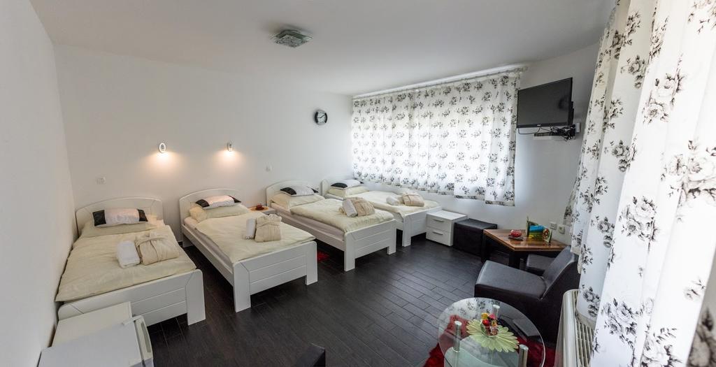 Hotel Gril Ranca Pod Pohorjem à Maribor Extérieur photo